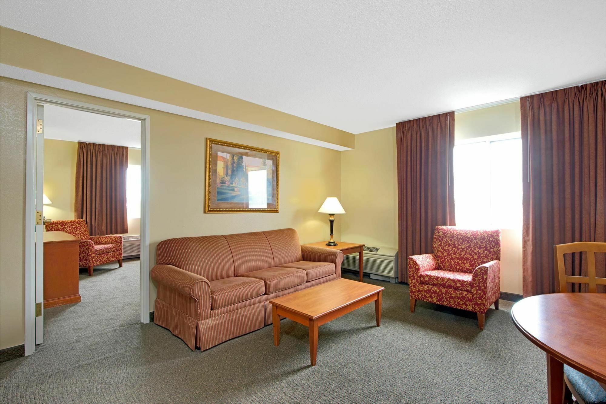 Days Inn By Wyndham St. Louis/Westport Mo Maryland Heights Exterior foto